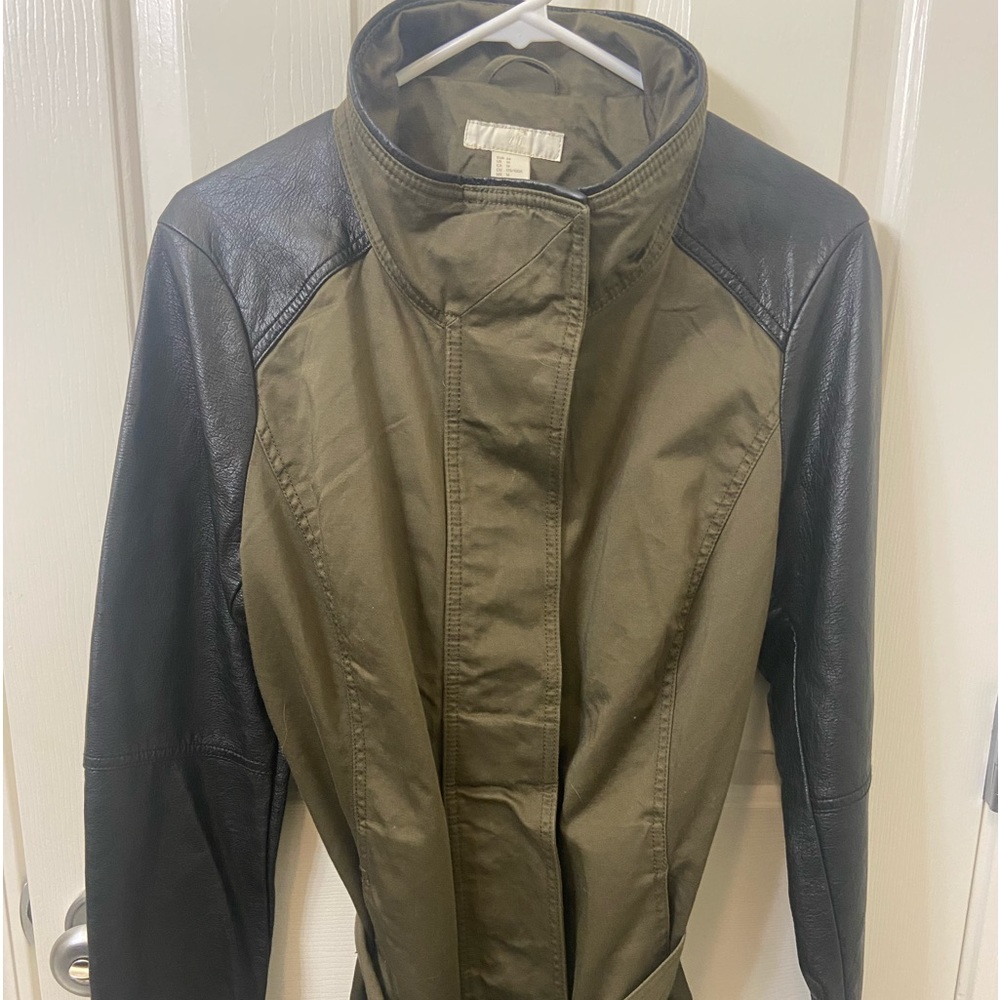 Two toned jacket with Belt